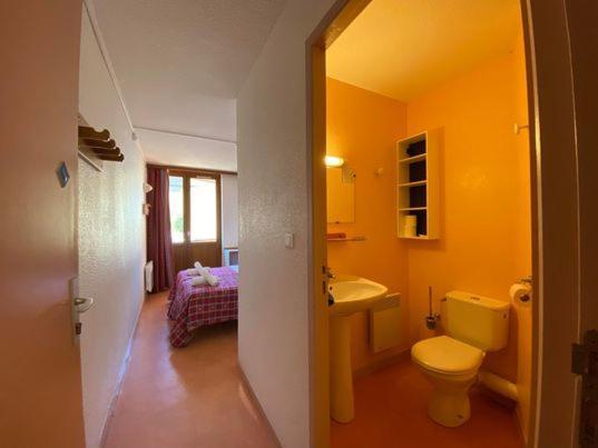 Le Nabias 1450 Hotel Genos Ngoại thất bức ảnh